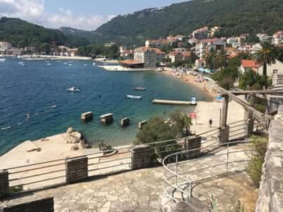 Pansion Mimoza Bed & Breakfast Herceg Novi Eksteriør bilde